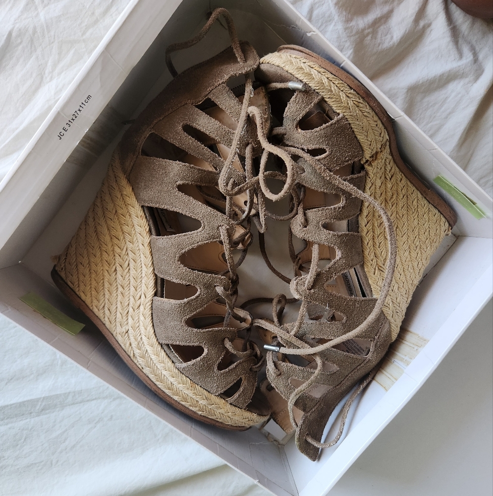 Women's Steve Madden "Theea" Taupe Suede Wedge Sandals - Picture 16 of 16